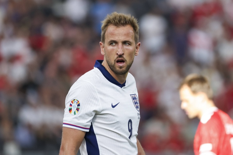 彩票开奖直播-英格兰国家队官方：凯恩训练中受小伤，作为预防性措施不出战日本